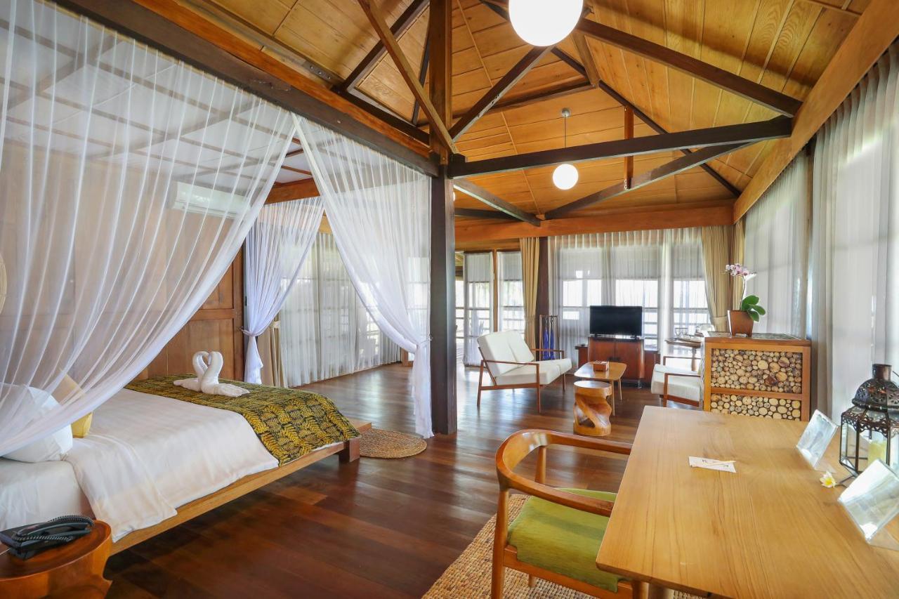 Villa So Long Banyuwangi - Ijen Exterior photo