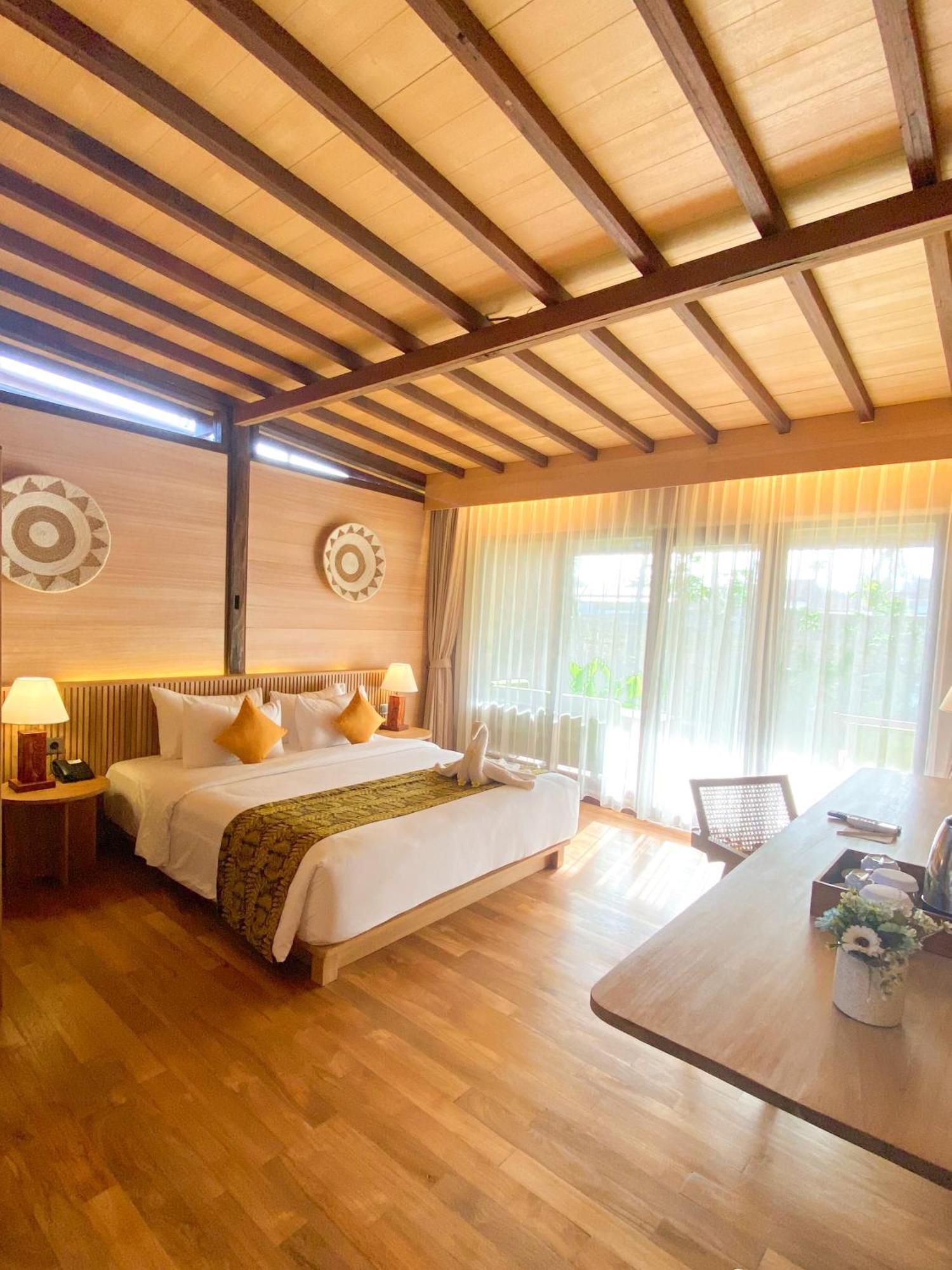 Villa So Long Banyuwangi - Ijen Exterior photo