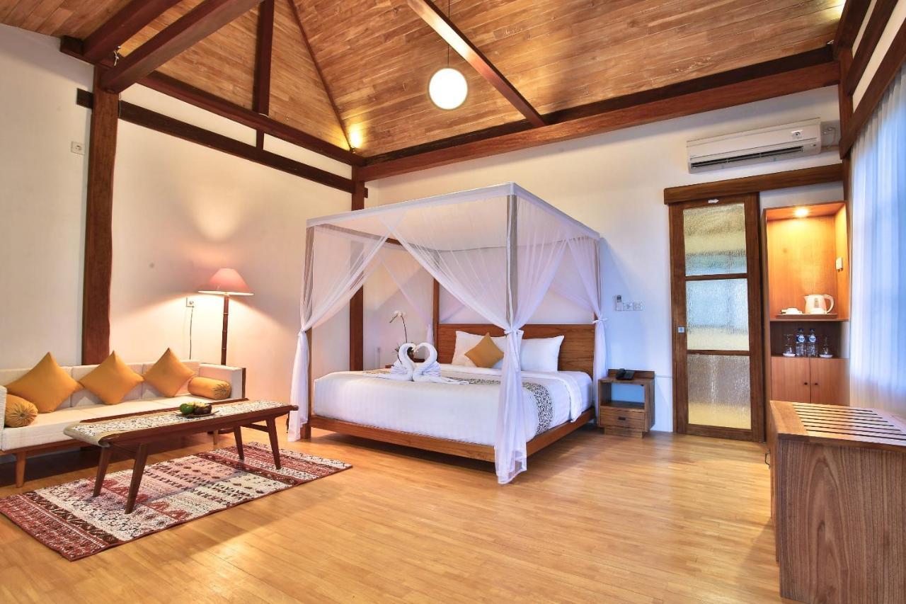 Villa So Long Banyuwangi - Ijen Exterior photo